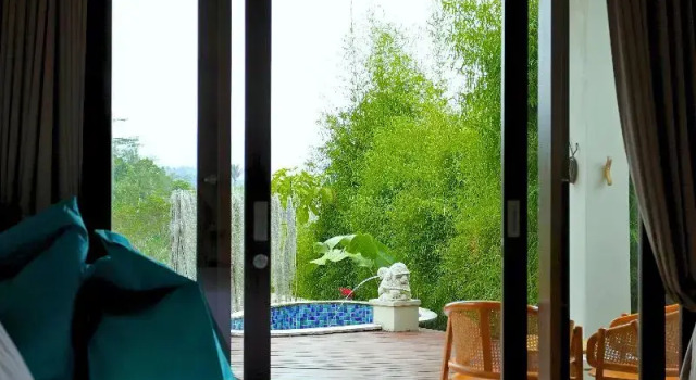 Полулюкс Superior Munduk Tentrem Resort