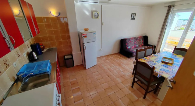 Апартаменты Close to Center Apartment Poly 1 G