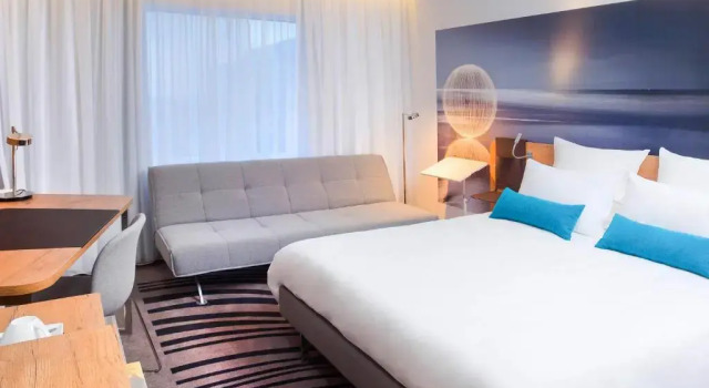 Двухместный номер Superior Novotel Wrocław Centrum