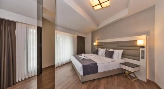 Семейный люкс Golden Royal Hotel & SPA