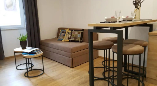 Полулюкс Casa Mia Apartments & Suites