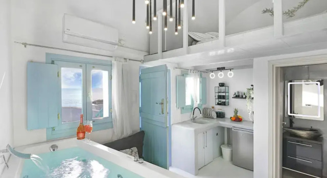 Семейный люкс с 2 комнатами с видом на море Secret Gem Suites