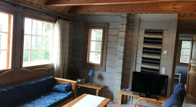 Коттедж Large timber villa with splendid scenery and nature