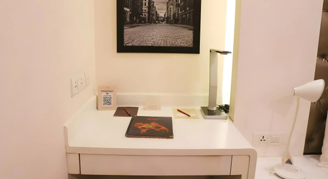 Hotel Eternity, Забронировать Отель Отели Нью-Дели с парковкой, Парковка