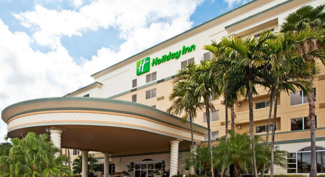 Holiday Inn Fort Lauderdale Airport by IHG, Забронировать Отель Отели Панхэндл Флориды с парковкой, Парковка