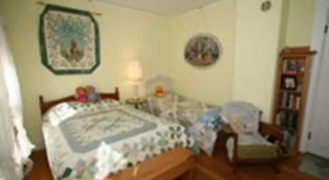 Hugging Bear Inn and Shoppe, Book Hotel Chester Vermont