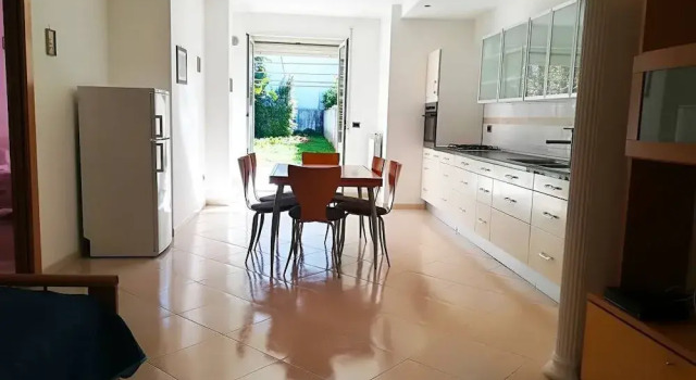 Holiday House Iside Otranto Center, Salento 78 Places, Buchen Sie Hotel Otranto Salento