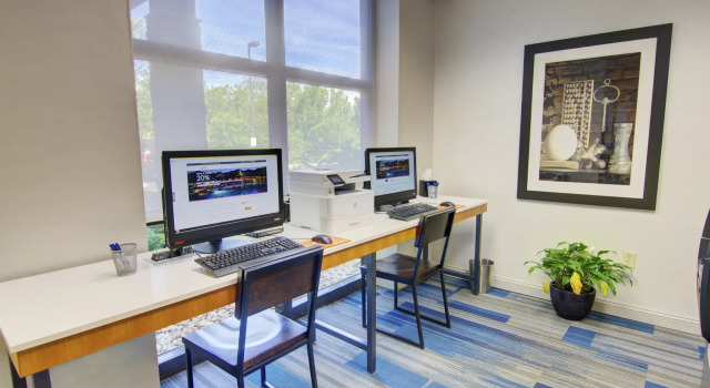 Holiday Inn Express Blacksburg, an IHG Hotel, Reserva ahora Hotel Blacksburg 