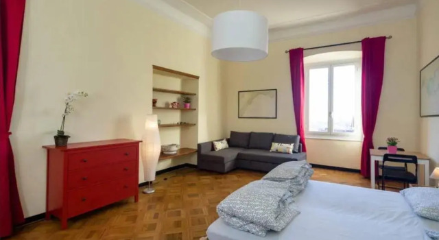 Rita's House, Забронировать Отель Отели Генуи с парковкой, рядом с Станция метро Sarzano/Sant'Agostino, Парковка