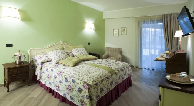 Номер Comfort La Vignola Country Hotel