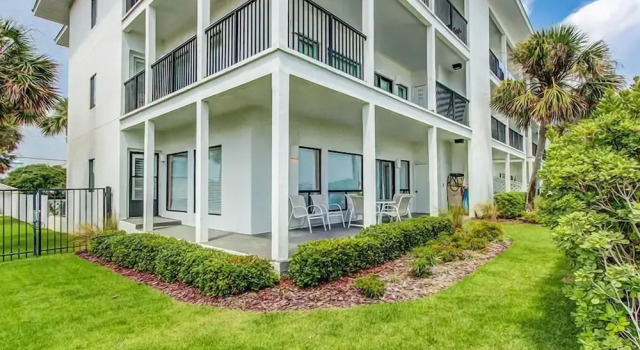 PALMS OF DUNE ALLEN 108 3 Bedroom Holiday Home by Five Star Properties