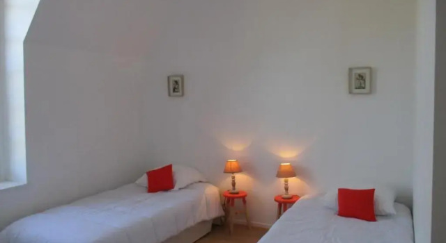 Appartement Trévol, 4 pièces, 6 personnes - FR-1-489-73, Rezervasyon Daire  