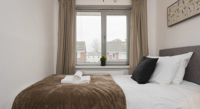 Captivating Beverley 3-bed House Private Parking, Varaa Lomakoti Mökit kohteessa Merseyside, Mökki