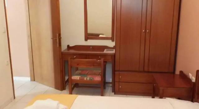 Апартаменты Economy Alexandra Hotel