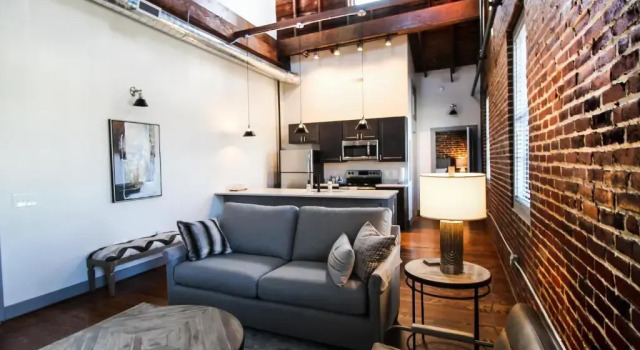 Люкс Deluxe The Lofts at Downtown Salem