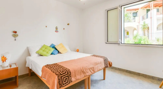 Lovely Apartment with Sea View Terrace