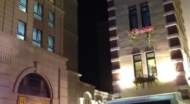 Tangfeng Art Hotel Qingdao Lubang International Style Street