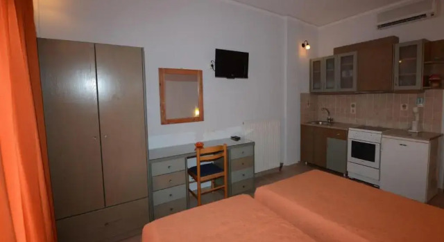 Студия Konstantza Studios and Apartments