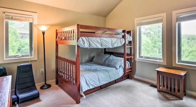 Mountain View Boone Home Close to Blue Ridge Pkwy!