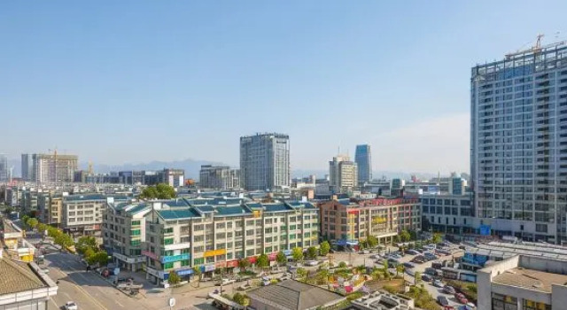 Aishang Best Hotel (Yiwu International Trade City)