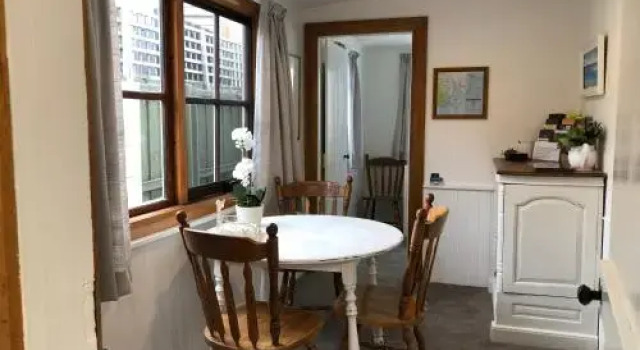 Recreation Cottage, Book Vacation Home West Hobart Tasmania