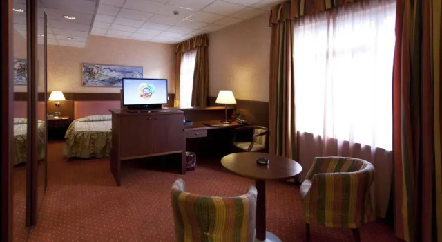 Трёхместный номер Standard Palace Hotel Moderno