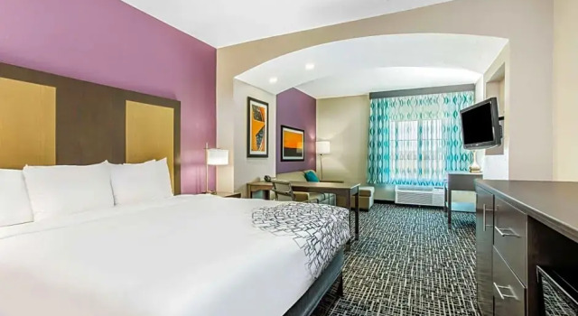 Люкс La Quinta by Wyndham Hillsboro