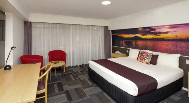 Двухместный номер Superior Mercure Alice Springs Resort