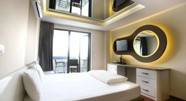 Номер Deluxe İS Hotel