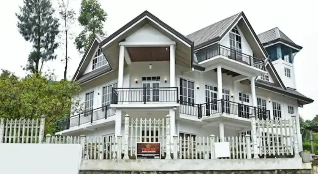 OYO 418 Tinara Bungalow, Забронировать Отель Отели Округа Галле 3 звезды, 3*