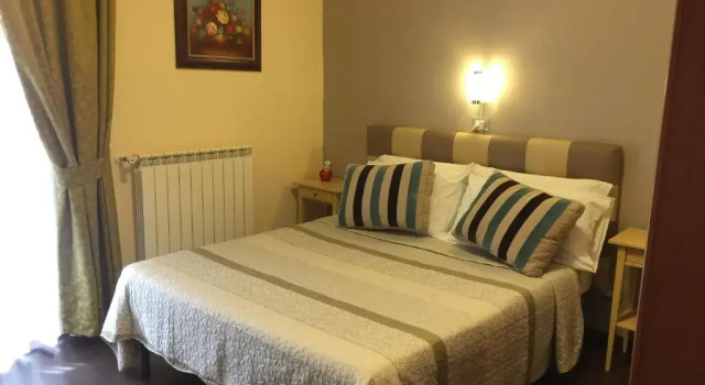 Двухместный номер Standard Bed & Breakfast Hostel H24