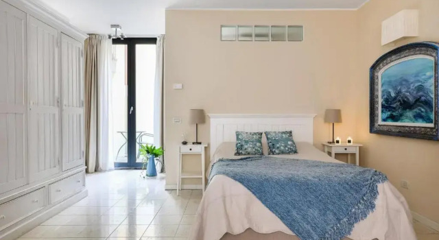 Студия Adriano Residence