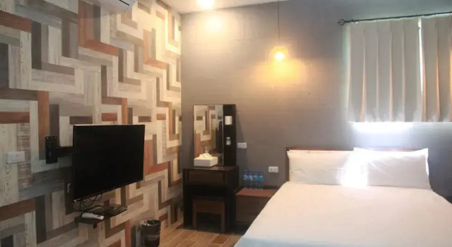 Komfort Vierer Zimmer Black House