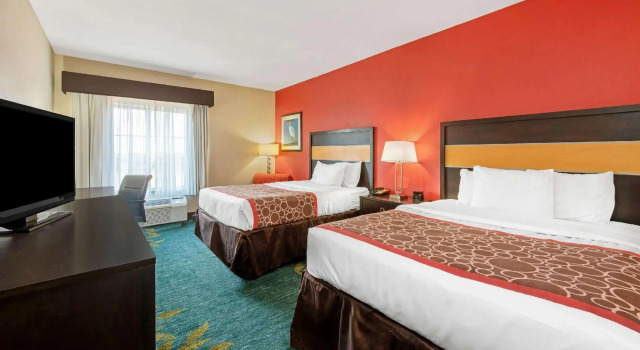 Четырёхместный номер Standard La Quinta by Wyndham Leesville Ft. Polk