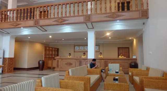 Shwe Hin Thar Hotel, Rezervovat Hotel Naypyidaw Naypyidaw Union Territory