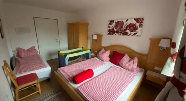 Апартаменты Familienbauernhof Strassbauer