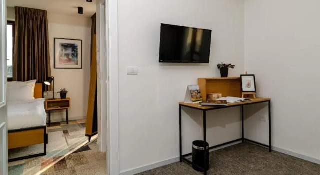 Семейный люкс с балконом Biazi Hotel