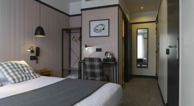 Hotel SUB