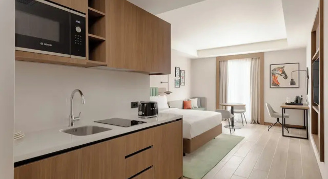 Двухместная студия с балконом Hilton Garden Inn Agdam