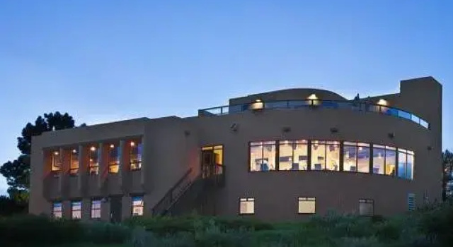 Четырёхместный номер Standard Far View Lodge