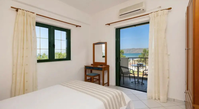 Апартаменты Mesogios Beach Hotel