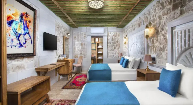Трёхместный номер Superior с красивым видом из окна Rapsodi Cappadocia