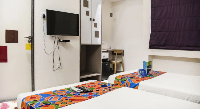 Номер Deluxe FabHotel Brook Elan Viman Nagar