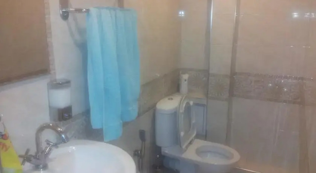 Yeznik Koghbatsi Aparment, Забронировать Отель Отели Еревана с парковкой, рядом с Площадь Республики, Парковка