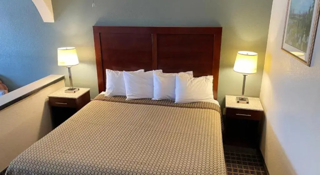 Great Western Inn & Suites