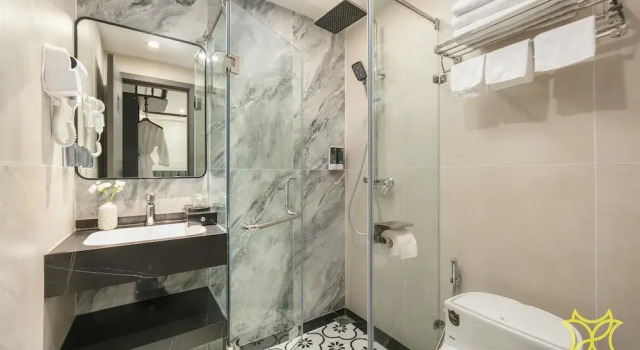 Трёхместный номер Luxury Hanoi Grandeur Hotel