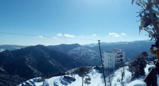 S L Residency, Rezervovat Hotel Pangot Uttarakhand