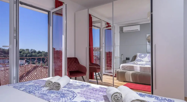 Апартаменты Deluxe с 2 комнатами с балконом и с видом на море Villa M&M - ZF Hvar