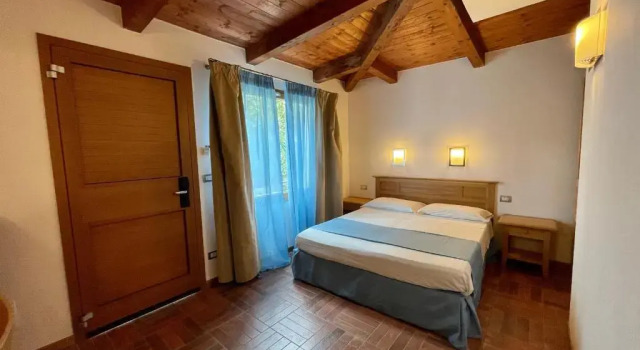Двухместный номер Standard Le Mandrelle Beach Resort