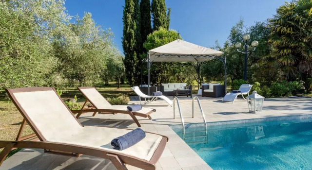 Вилла Villa Gattaiola, Rewind In Style In a Renaissance Villa with Pool among the Vineyards in Lucca Property overview
